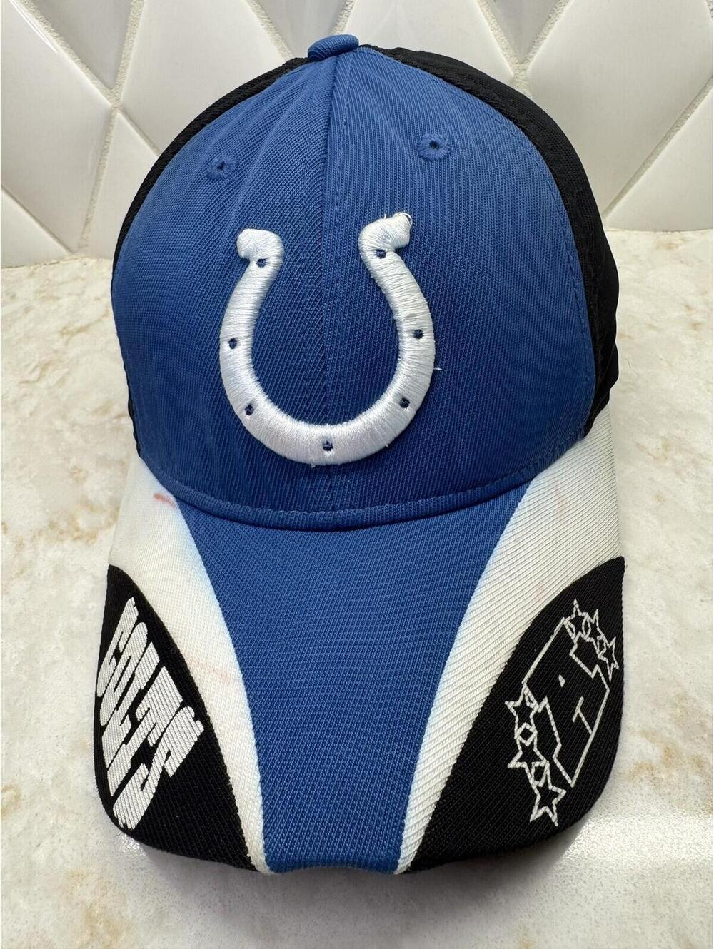 Indianapolis Colts NFL Reebok Fitted Hat Cap Blue Black White Size M/L